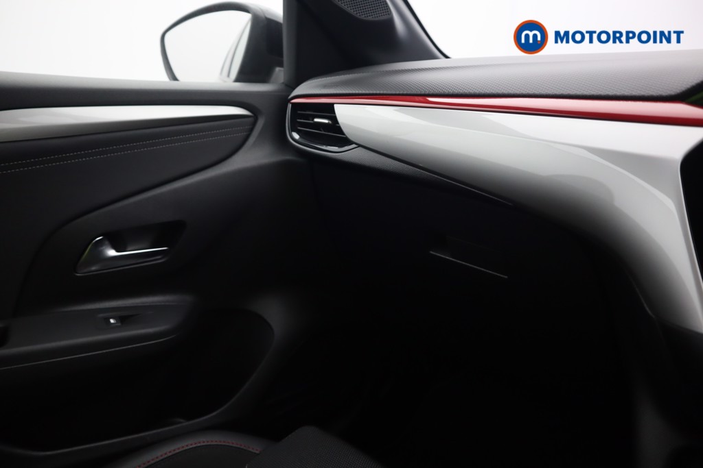 Vauxhall Corsa SRI Manual Petrol Hatchback - Stock Number (1605755) - 12th supplementary image