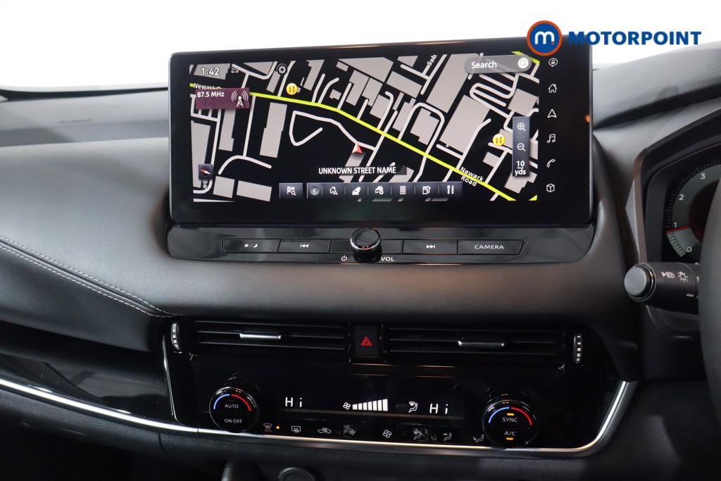 Nissan Qashqai N-Connecta Manual Petrol SUV - Stock Number (1605842) - 18th supplementary image