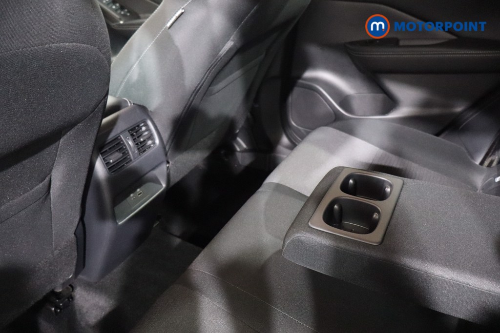 Nissan Qashqai N-Connecta Manual Petrol SUV - Stock Number (1605842) - 26th supplementary image