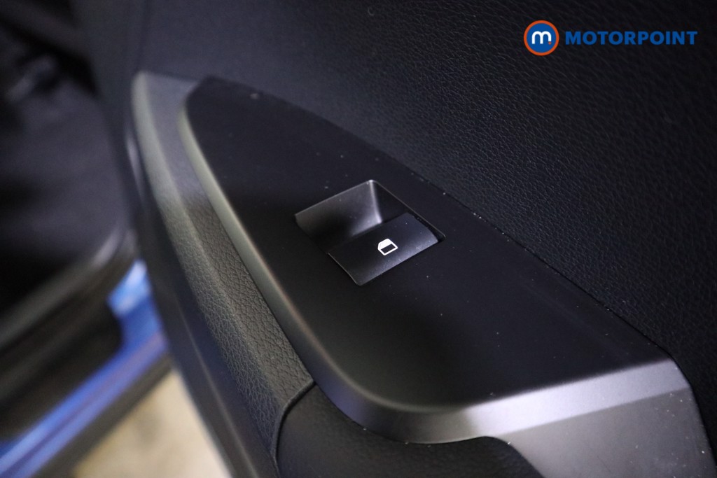 KIA Sportage Pure Automatic Petrol-Electric Hybrid SUV - Stock Number (1606012) - 18th supplementary image