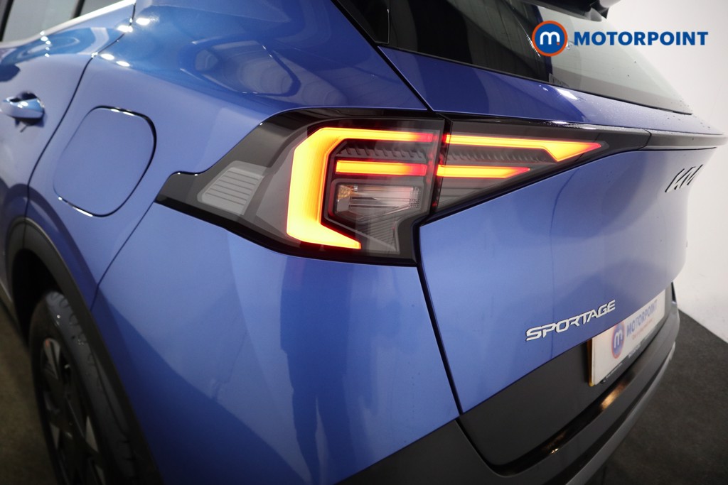 KIA Sportage Pure Automatic Petrol-Electric Hybrid SUV - Stock Number (1606012) - 26th supplementary image