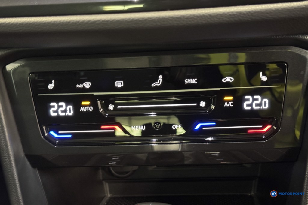 Volkswagen Tiguan Elegance Automatic Petrol SUV - Stock Number (1606309) - 12th supplementary image