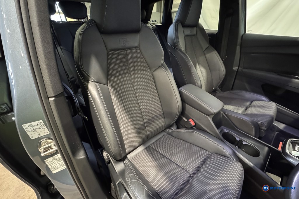 Audi Q4 S Line Automatic Electric SUV - Stock Number (1606421) - 1st supplementary image