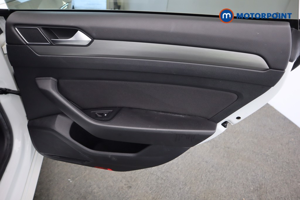 Volkswagen Arteon SE Automatic Petrol Hatchback - Stock Number (1606522) - 29th supplementary image