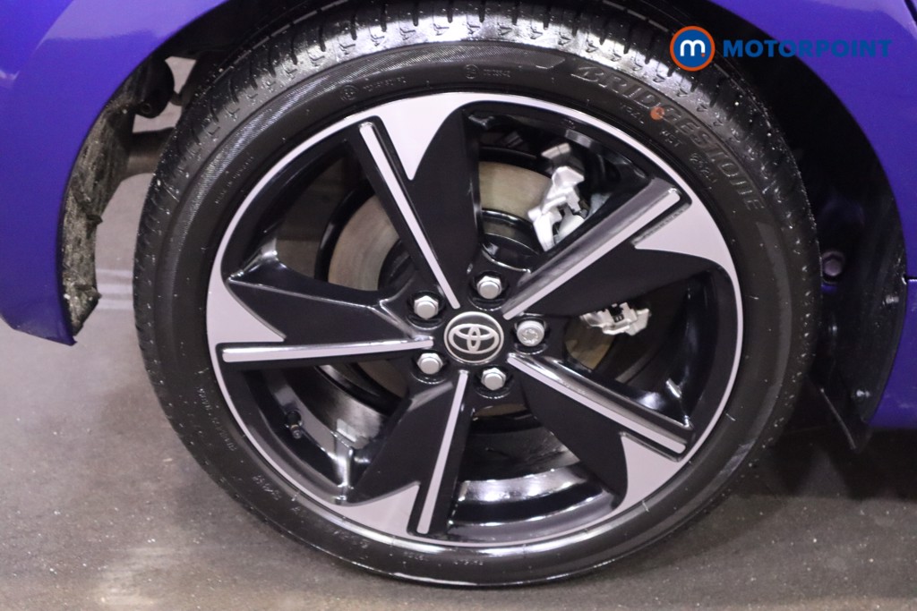 Toyota Yaris Excel Automatic Petrol-Electric Hybrid Hatchback - Stock Number (1606945) - 12th supplementary image