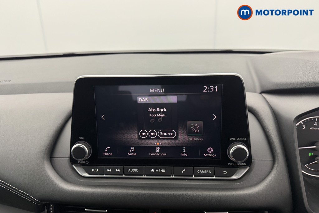 Nissan Qashqai Acenta Premium Manual Petrol SUV - Stock Number (1577560) - 5th supplementary image