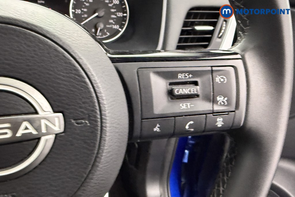 Nissan Qashqai Acenta Premium Manual Petrol SUV - Stock Number (1577560) - 11th supplementary image