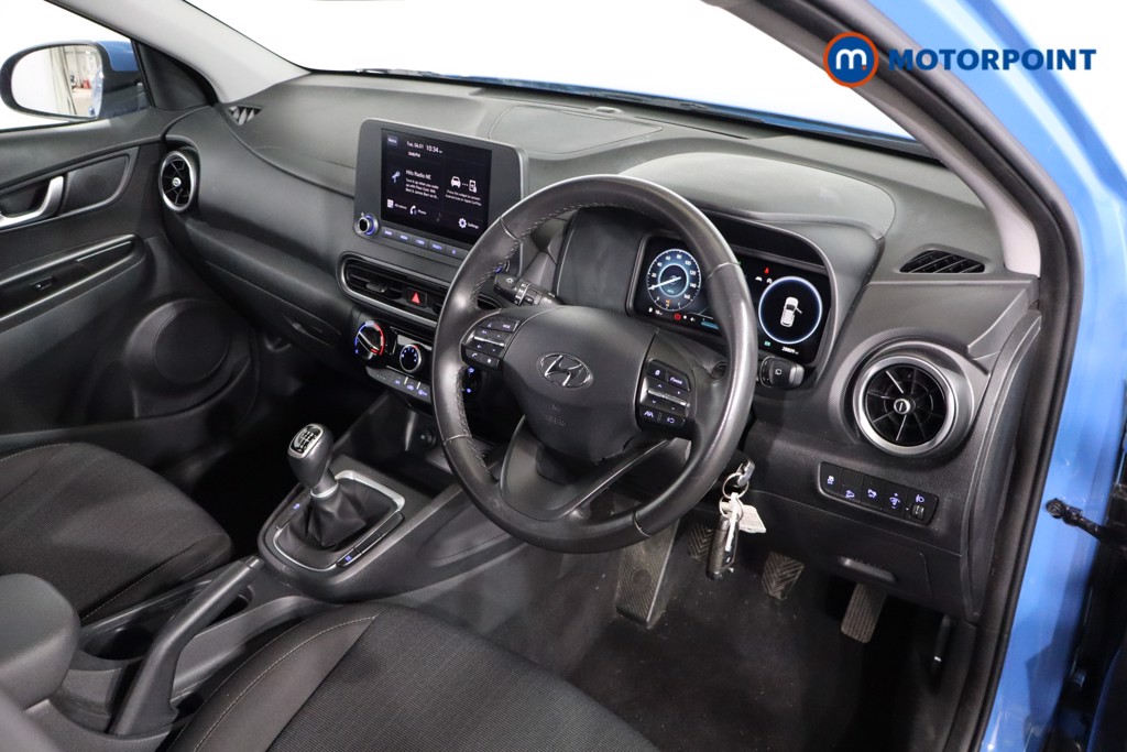 Hyundai Kona Se Connect Manual Petrol SUV - Stock Number (1588136) - 1st supplementary image