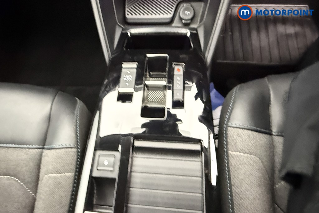 Citroen C4 Shine Automatic Electric Hatchback - Stock Number (1589532) - 12th supplementary image