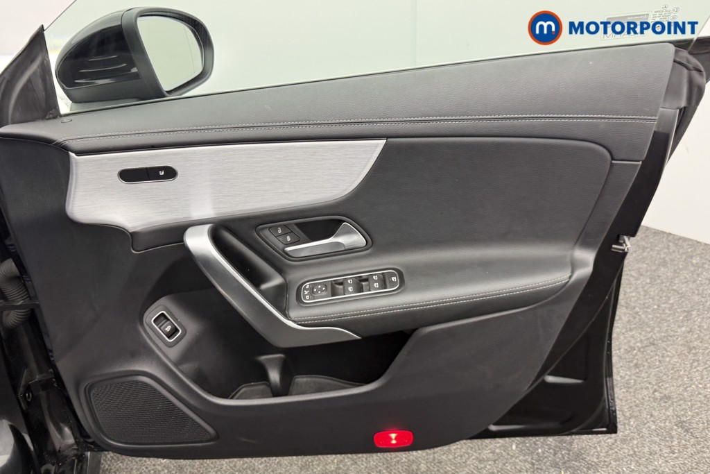 Mercedes-Benz CLA Amg Line Automatic Petrol Coupe - Stock Number (1591962) - 18th supplementary image