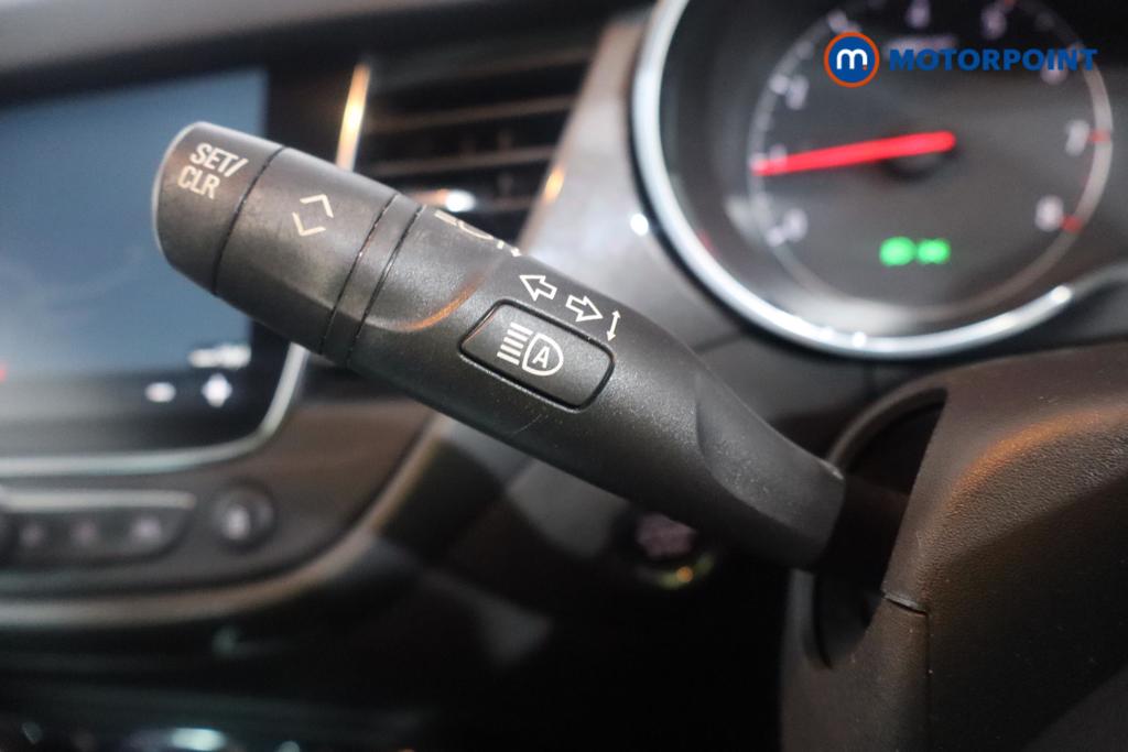 Vauxhall Crossland Ultimate Manual Petrol SUV - Stock Number (1592216) - 8th supplementary image