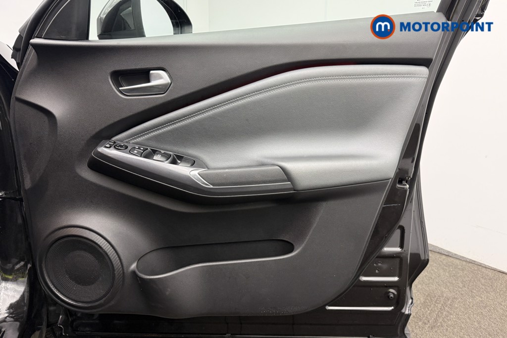 Nissan Juke Tekna Manual Petrol SUV - Stock Number (1593888) - 34th supplementary image