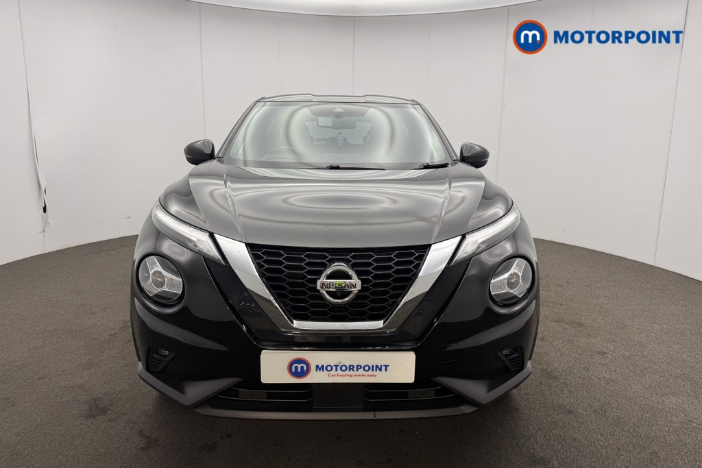 Nissan Juke Tekna Manual Petrol SUV - Stock Number (1593888) - 1st supplementary image