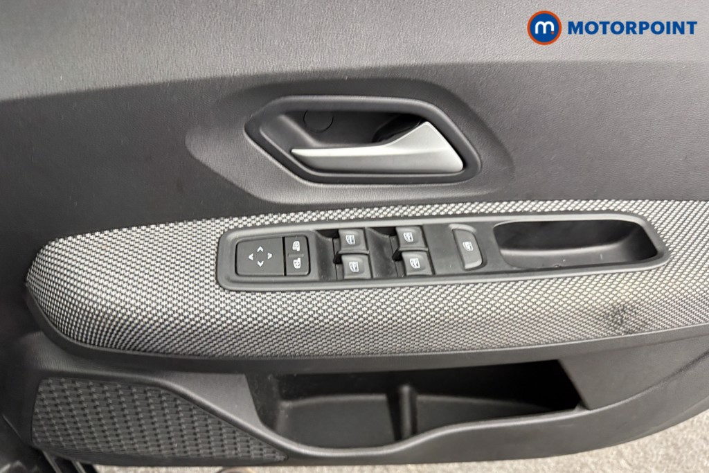 Dacia Sandero Expression Manual Petrol Hatchback - Stock Number (1595096) - 14th supplementary image
