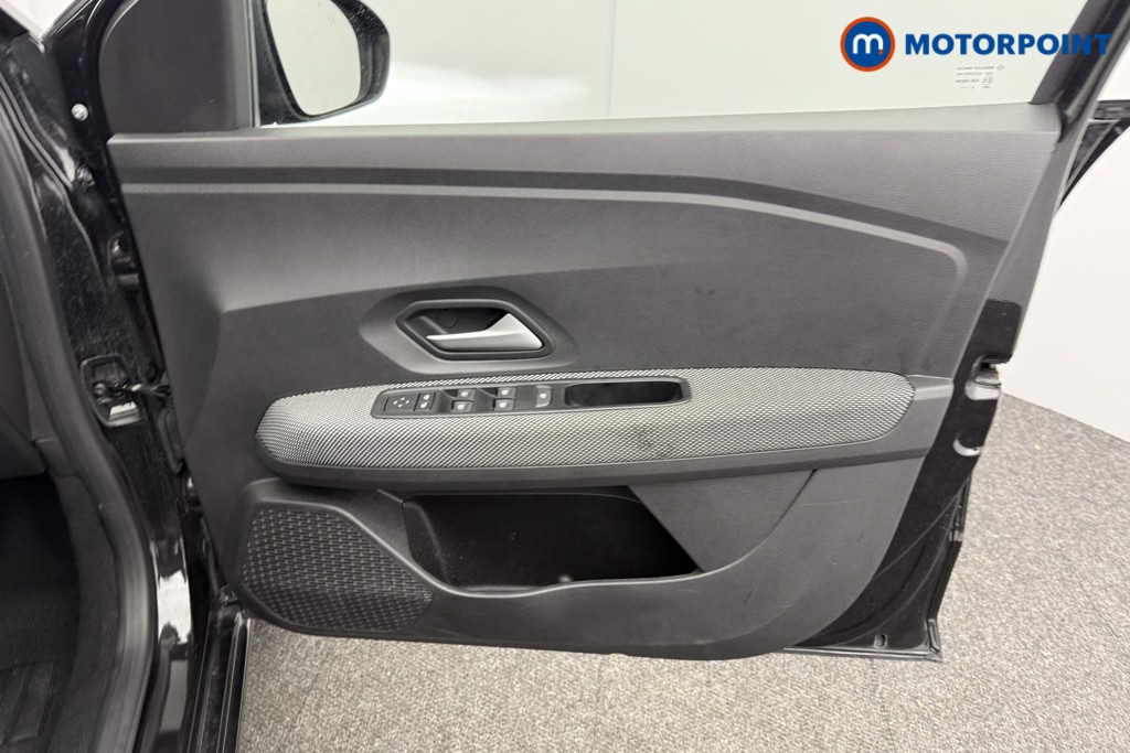 Dacia Sandero Expression Manual Petrol Hatchback - Stock Number (1595096) - 15th supplementary image