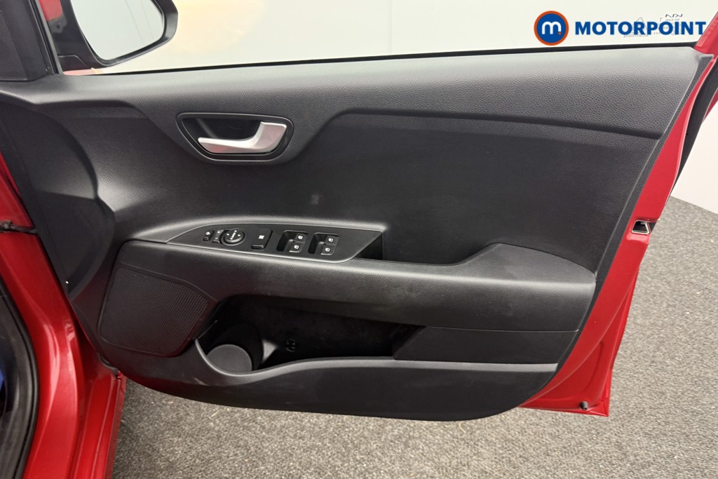 KIA RIO 2 Automatic Petrol Hatchback - Stock Number (1595501) - 2nd supplementary image