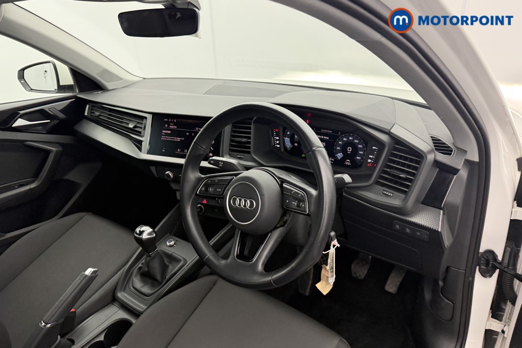 Audi A1 Technik Manual Petrol Hatchback - Stock Number (1596198) - 3rd supplementary image