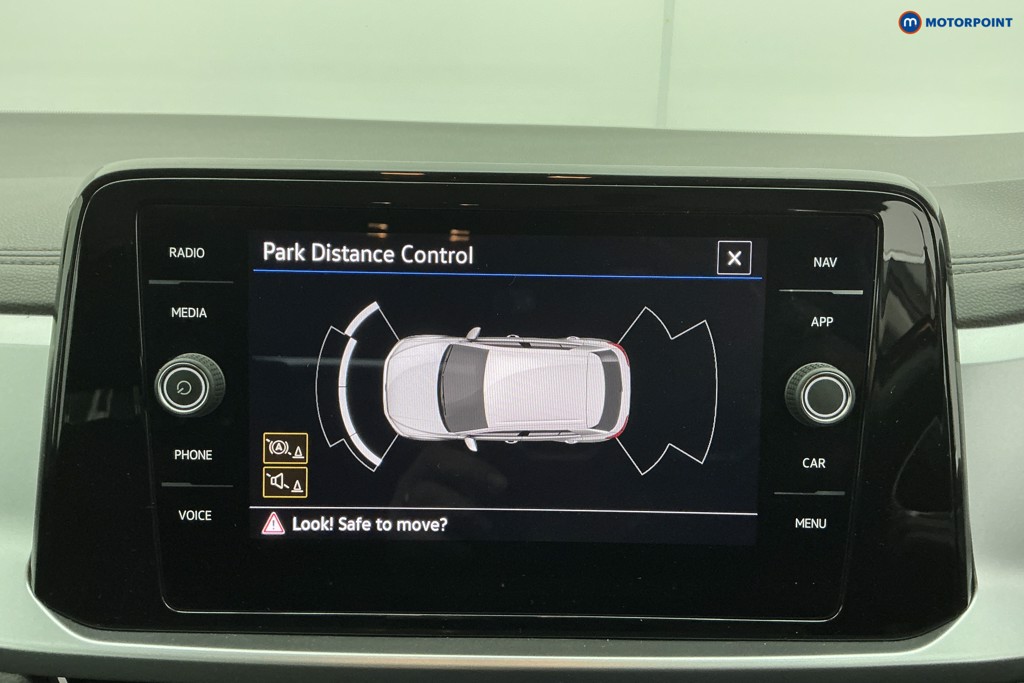Volkswagen T-Roc Life Manual Petrol SUV - Stock Number (1596477) - 2nd supplementary image