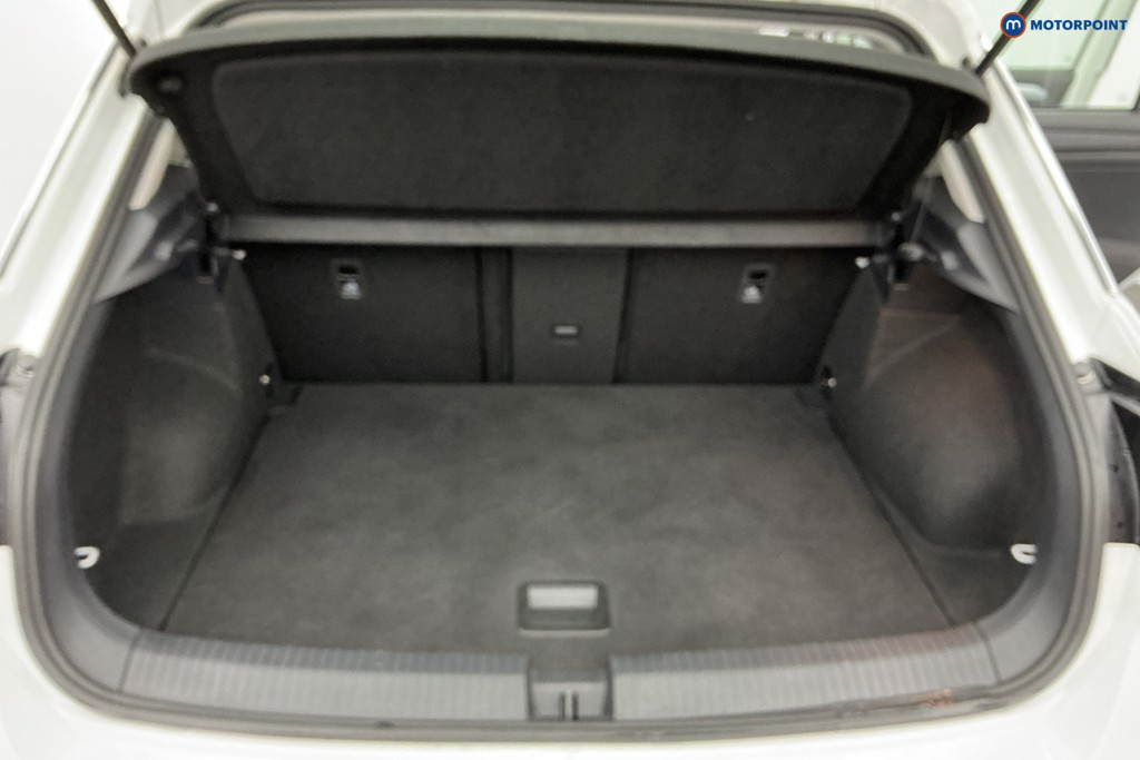 Volkswagen T-Roc Life Manual Petrol SUV - Stock Number (1596477) - 4th supplementary image