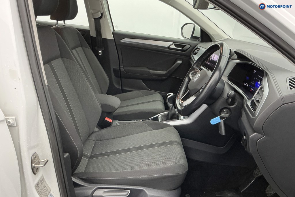 Volkswagen T-Roc Life Manual Petrol SUV - Stock Number (1596477) - 6th supplementary image