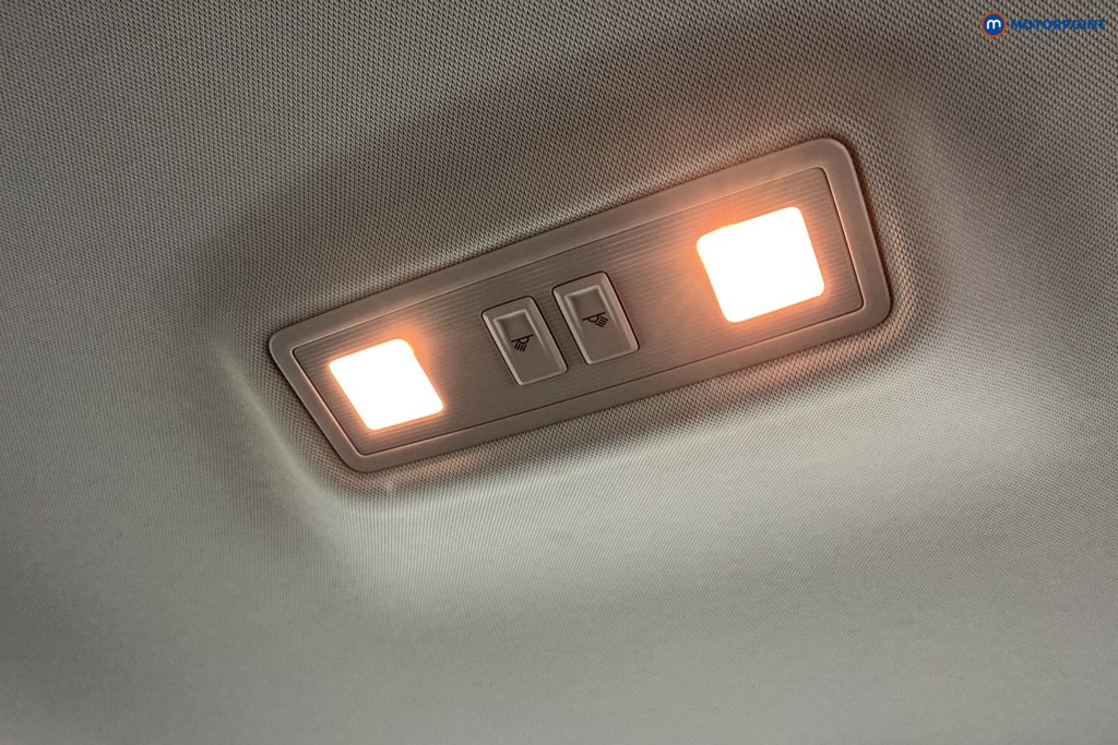 Volkswagen T-Roc Life Manual Petrol SUV - Stock Number (1596477) - 14th supplementary image