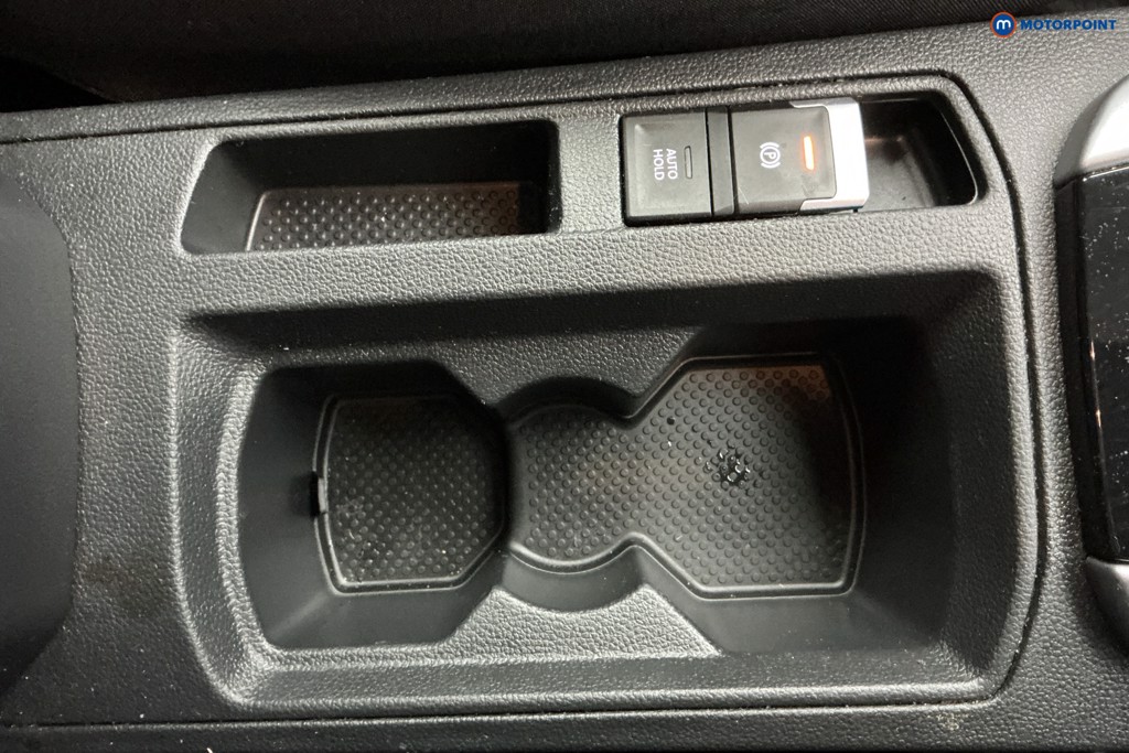 Volkswagen T-Roc Life Manual Petrol SUV - Stock Number (1596477) - 17th supplementary image