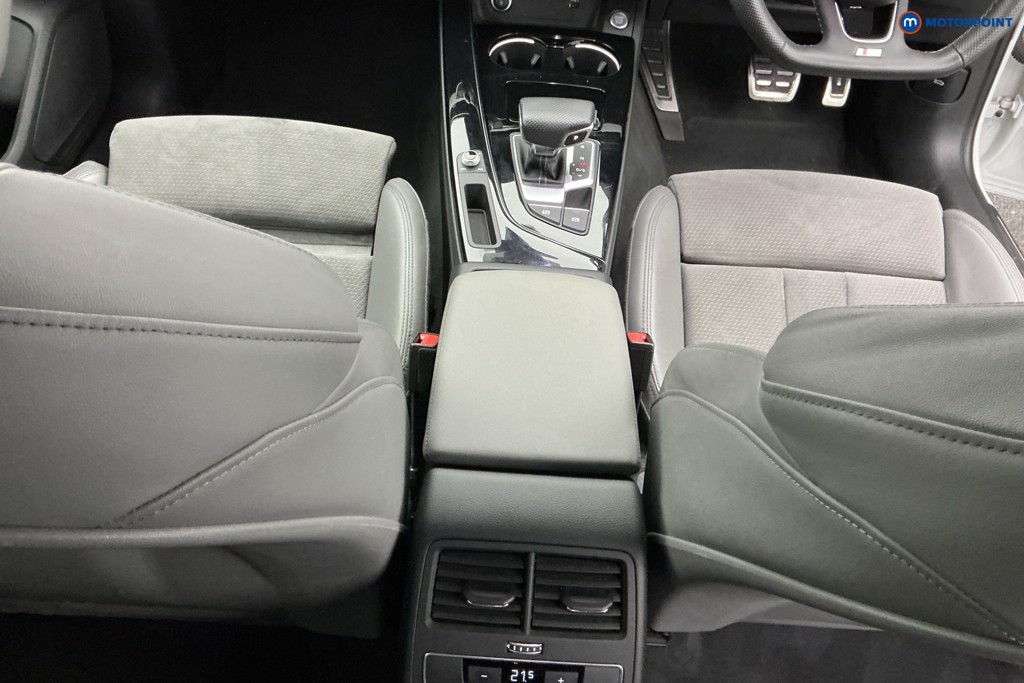 Audi A4 Black Edition Automatic Petrol Estate - Stock Number (1597376) - 11th supplementary image