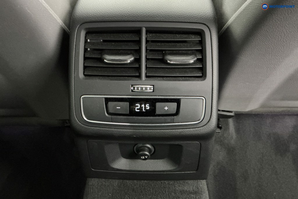 Audi A4 Black Edition Automatic Petrol Estate - Stock Number (1597376) - 14th supplementary image