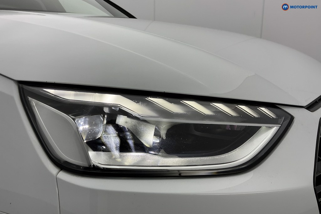 Audi A4 Black Edition Automatic Petrol Estate - Stock Number (1597376) - 32nd supplementary image