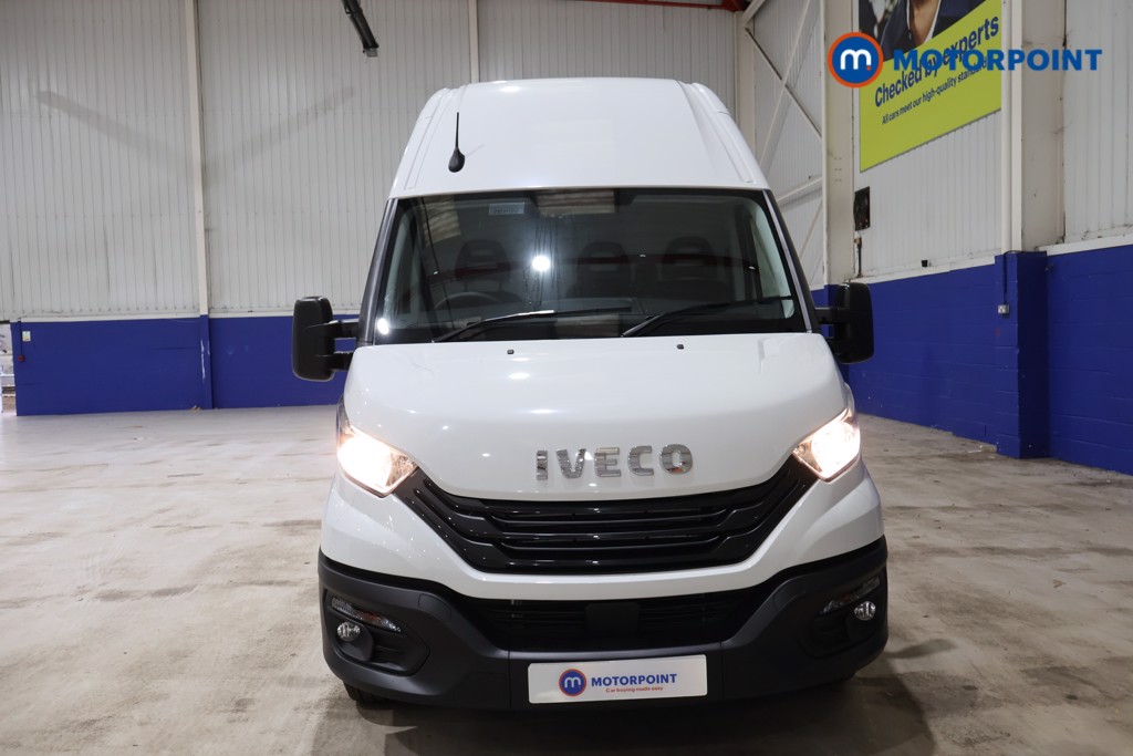 Iveco Daily Business Manual Diesel High Volume-High Roof Van - Stock Number (1597442) - Passenger side front corner