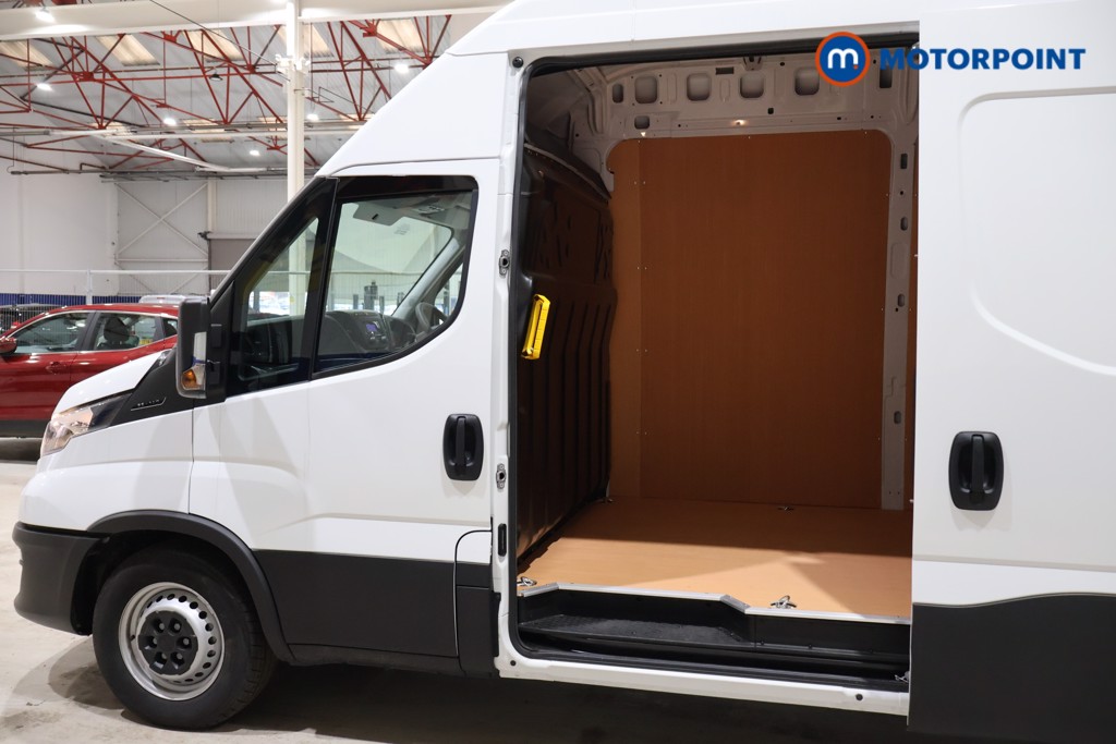 Iveco Daily Business Manual Diesel Extra High Roof - Stock Number (1597478) - 12th supplementary image