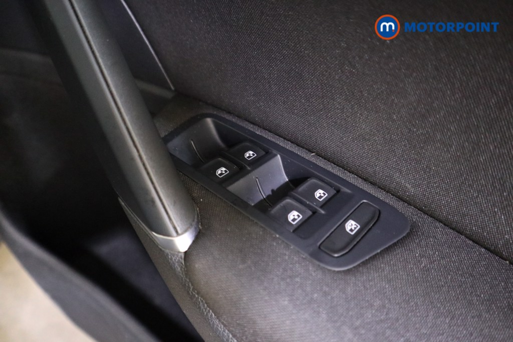 Volkswagen Golf Match Edition Manual Diesel Hatchback - Stock Number (1597563) - 12th supplementary image