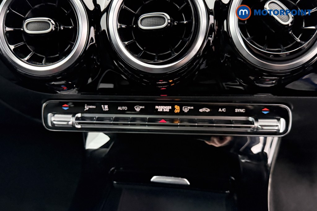 Mercedes-Benz A Class Amg Line Automatic Petrol Hatchback - Stock Number (1597649) - 11th supplementary image