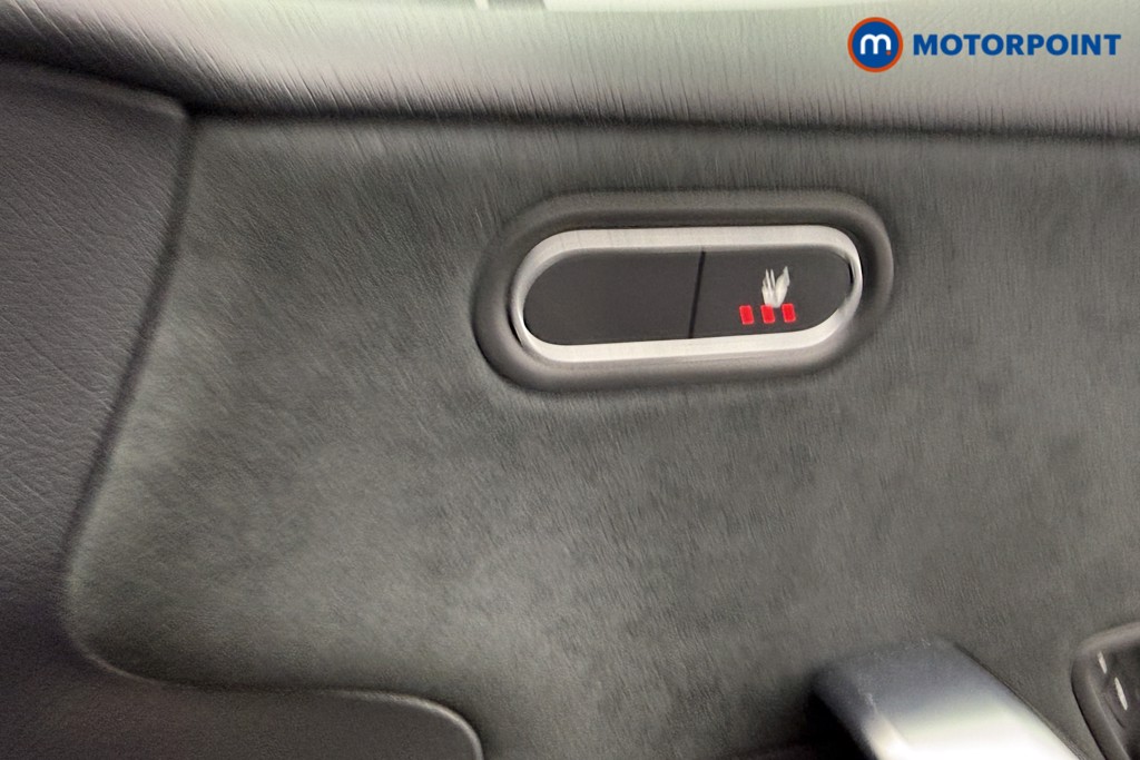 Mercedes-Benz A Class Amg Line Automatic Petrol Hatchback - Stock Number (1597649) - 16th supplementary image