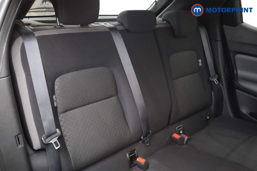 Nissan Juke N-Connecta Manual Petrol SUV - Stock Number (1597695) - 11th supplementary image