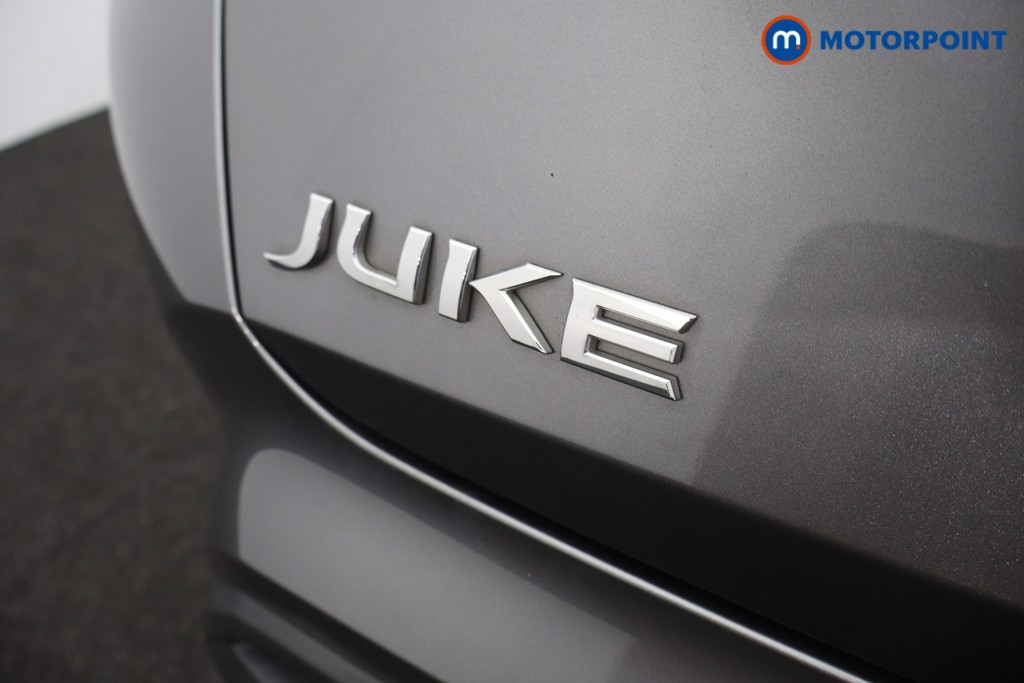 Nissan Juke N-Connecta Manual Petrol SUV - Stock Number (1597695) - 32nd supplementary image