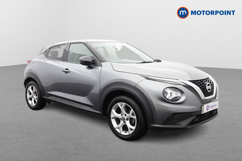 Nissan Juke N-Connecta Manual Petrol SUV - Stock Number (1597695) - Drivers side front corner