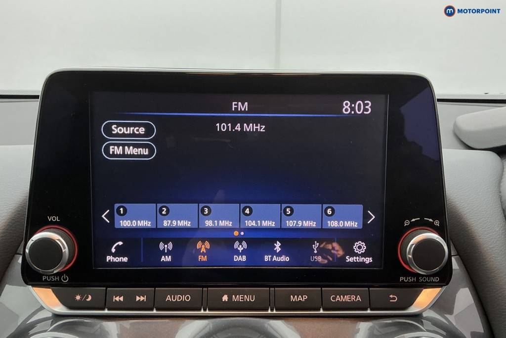 Nissan Juke N-Connecta Manual Petrol SUV - Stock Number (1598200) - 2nd supplementary image