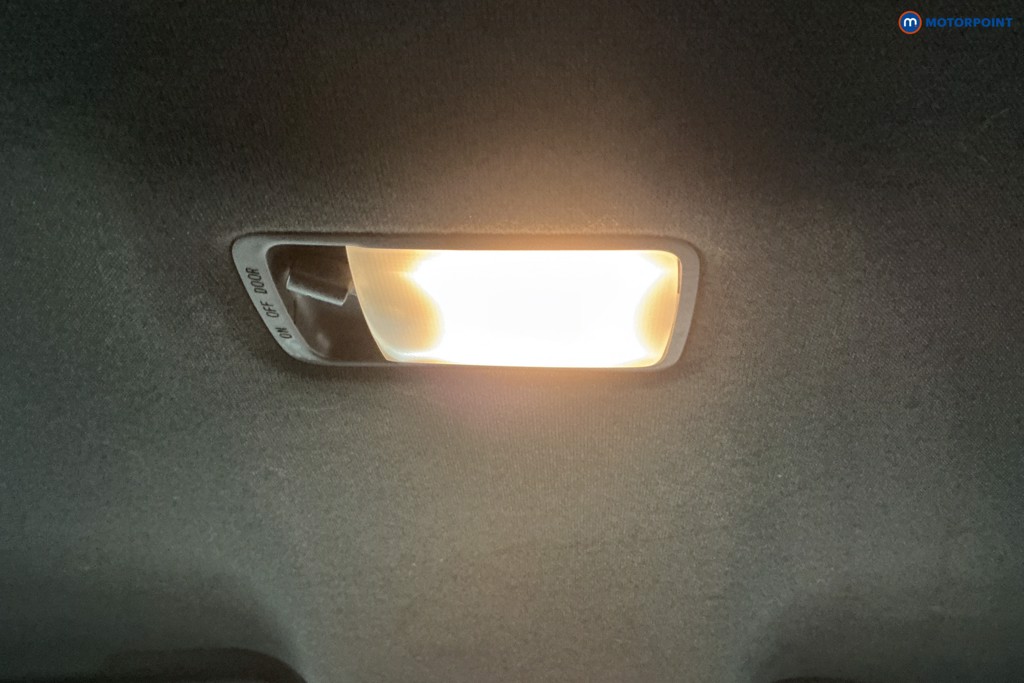 Nissan Juke N-Connecta Manual Petrol SUV - Stock Number (1598200) - 15th supplementary image