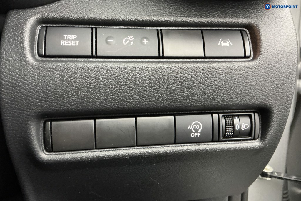 Nissan Juke N-Connecta Manual Petrol SUV - Stock Number (1598200) - 25th supplementary image