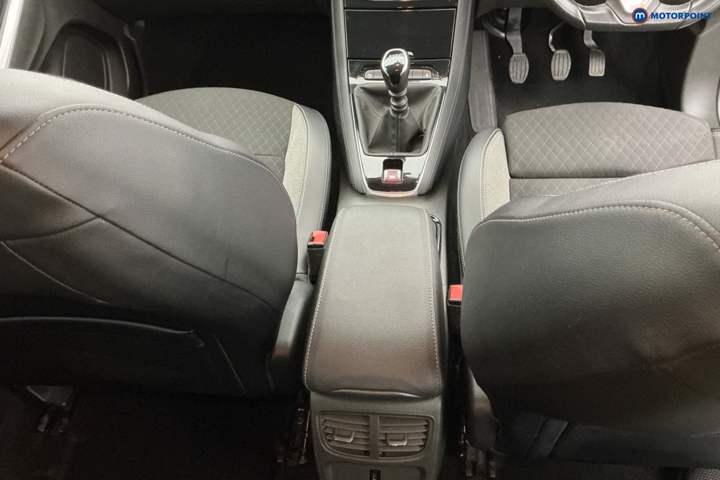 Vauxhall Grandland Gs Line Manual Petrol SUV - Stock Number (1598222) - 12th supplementary image