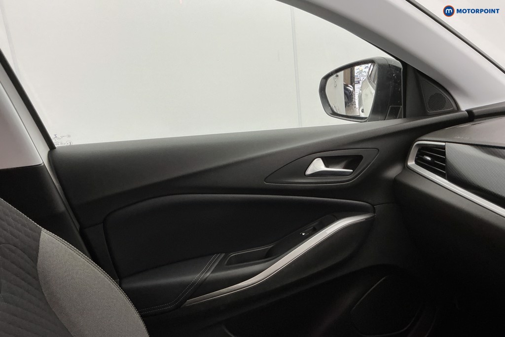 Vauxhall Grandland Gs Line Manual Petrol SUV - Stock Number (1598222) - 19th supplementary image