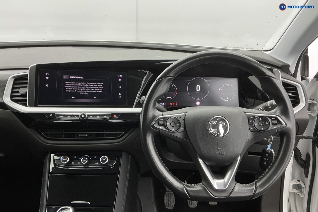 Vauxhall Grandland Gs Line Manual Petrol SUV - Stock Number (1598222) - 1st supplementary image