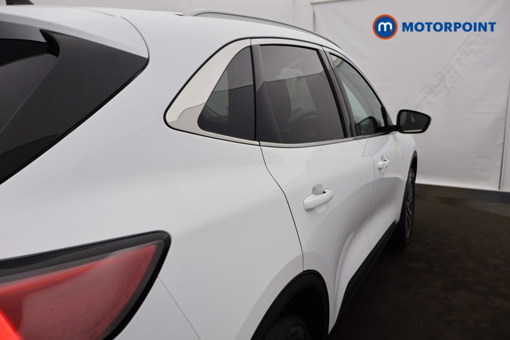 Ford Kuga Titanium First Edition Manual Petrol SUV - Stock Number (1598683) - 22nd supplementary image