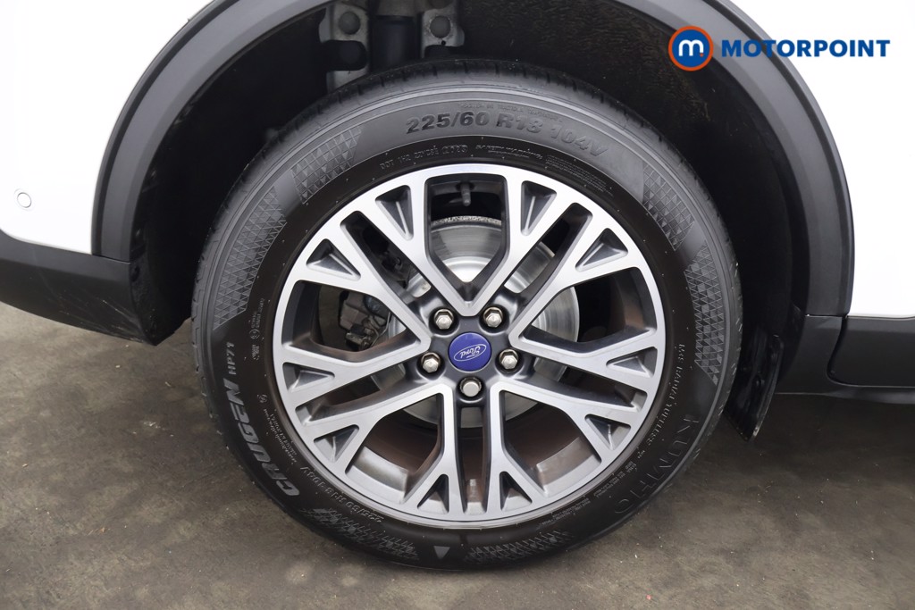 Ford Kuga Titanium First Edition Manual Petrol SUV - Stock Number (1598683) - 23rd supplementary image