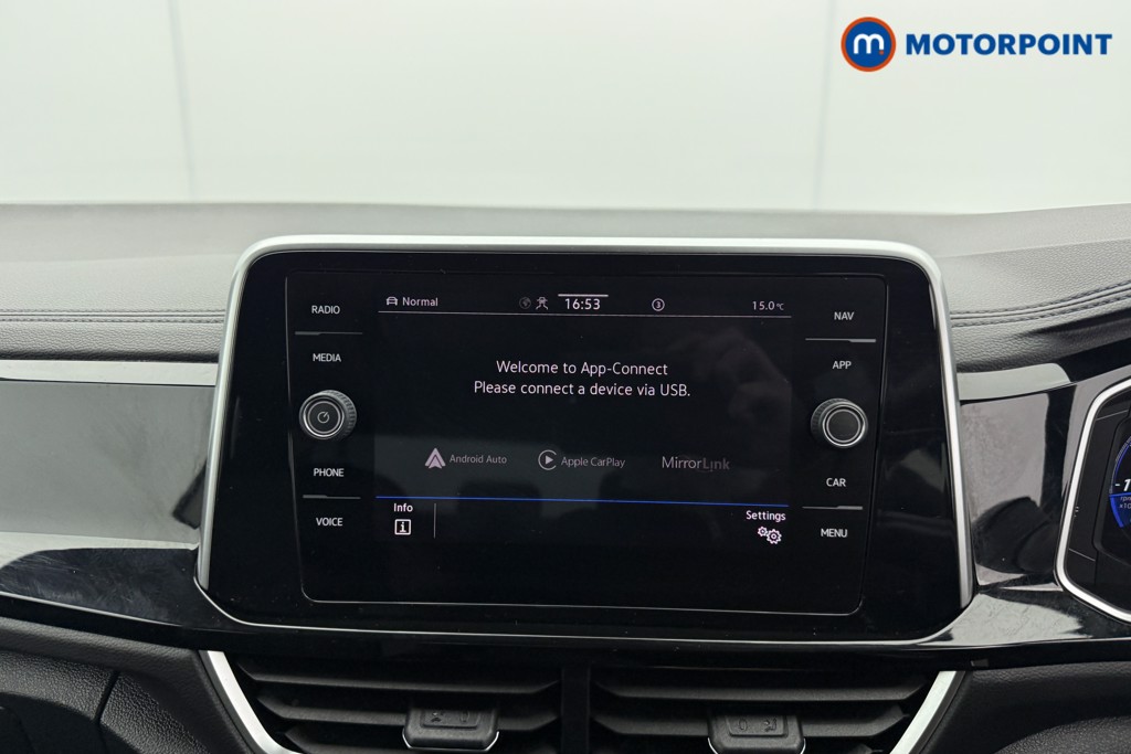 Volkswagen T-Roc R-Line Automatic Petrol SUV - Stock Number (1599327) - 10th supplementary image