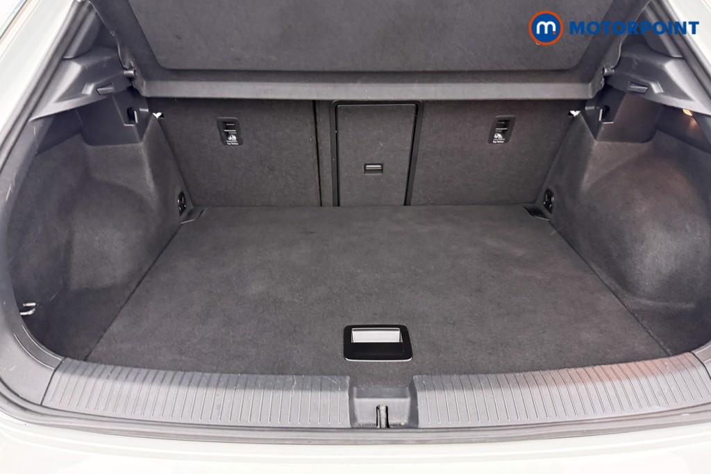 Volkswagen T-Roc R-Line Automatic Petrol SUV - Stock Number (1599327) - 22nd supplementary image