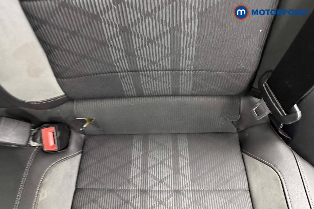 Volkswagen T-Roc R-Line Automatic Petrol SUV - Stock Number (1599327) - 25th supplementary image