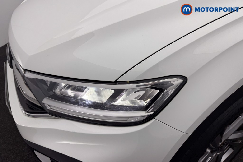 Volkswagen T-Roc R-Line Automatic Petrol SUV - Stock Number (1599327) - 28th supplementary image