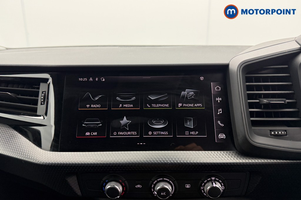 Audi A1 Technik Manual Petrol Hatchback - Stock Number (1600673) - 9th supplementary image